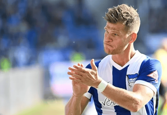 柏林赫塔在德国联赛中再创佳绩，赢得胜利