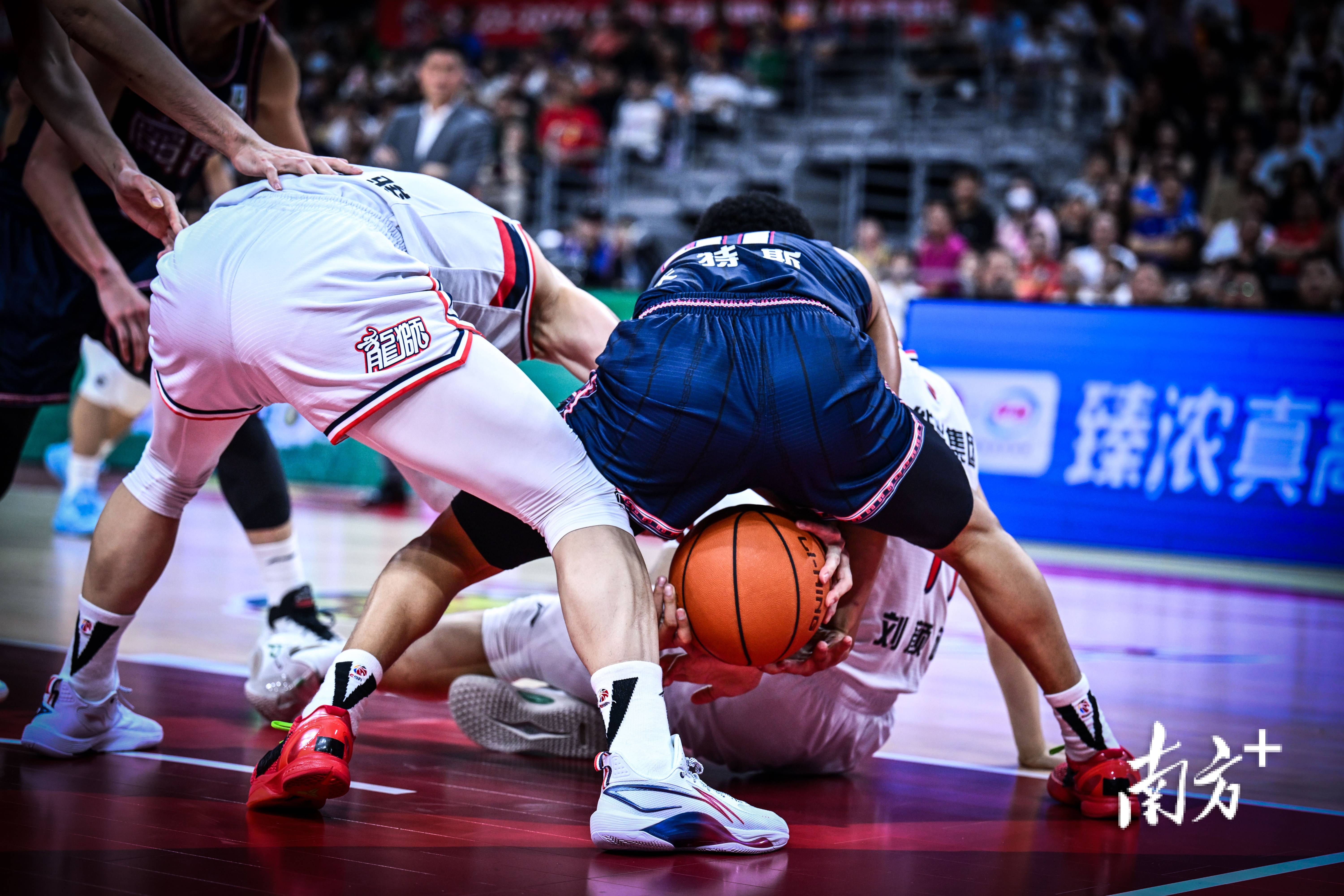 广州恒大宿命对决：华南德比即将上演的简单介绍